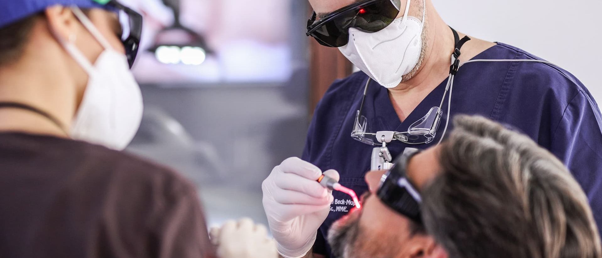 Zahnarztpraxis mit moderner Ausstattung bei Mannheim